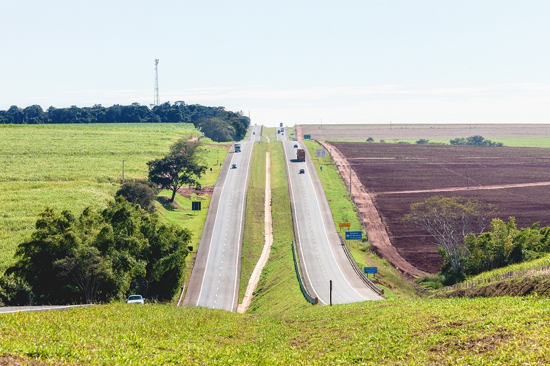 Rodovias devem receber mais de 285 mil veículos durante a Operação Dia do Trabalhador